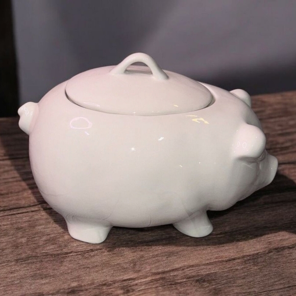 Rae Dunn White Pig-Shaped Brunch Container - Picture 5 of 8